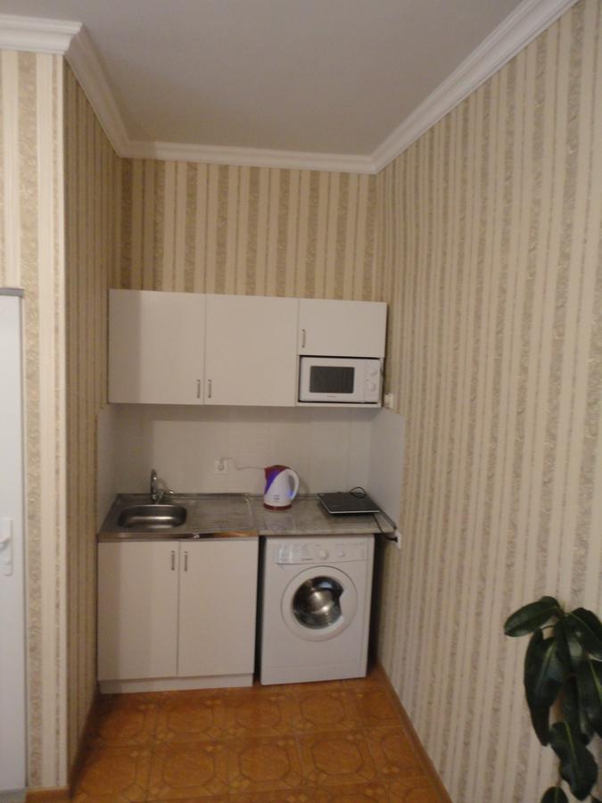 Like Home Guesthouse & Tours Erivan Dış mekan fotoğraf